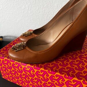Tory Burch Wedges